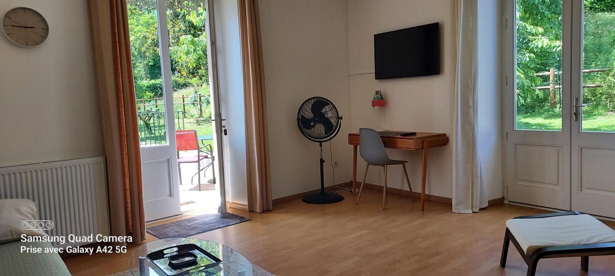 Maison Letrat La Tour-du-Pin Eksteriør billede